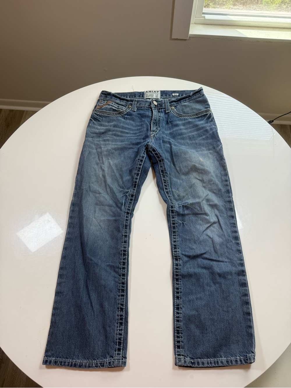 Men’s Relaxed Boot-Cut Artiat Jeans